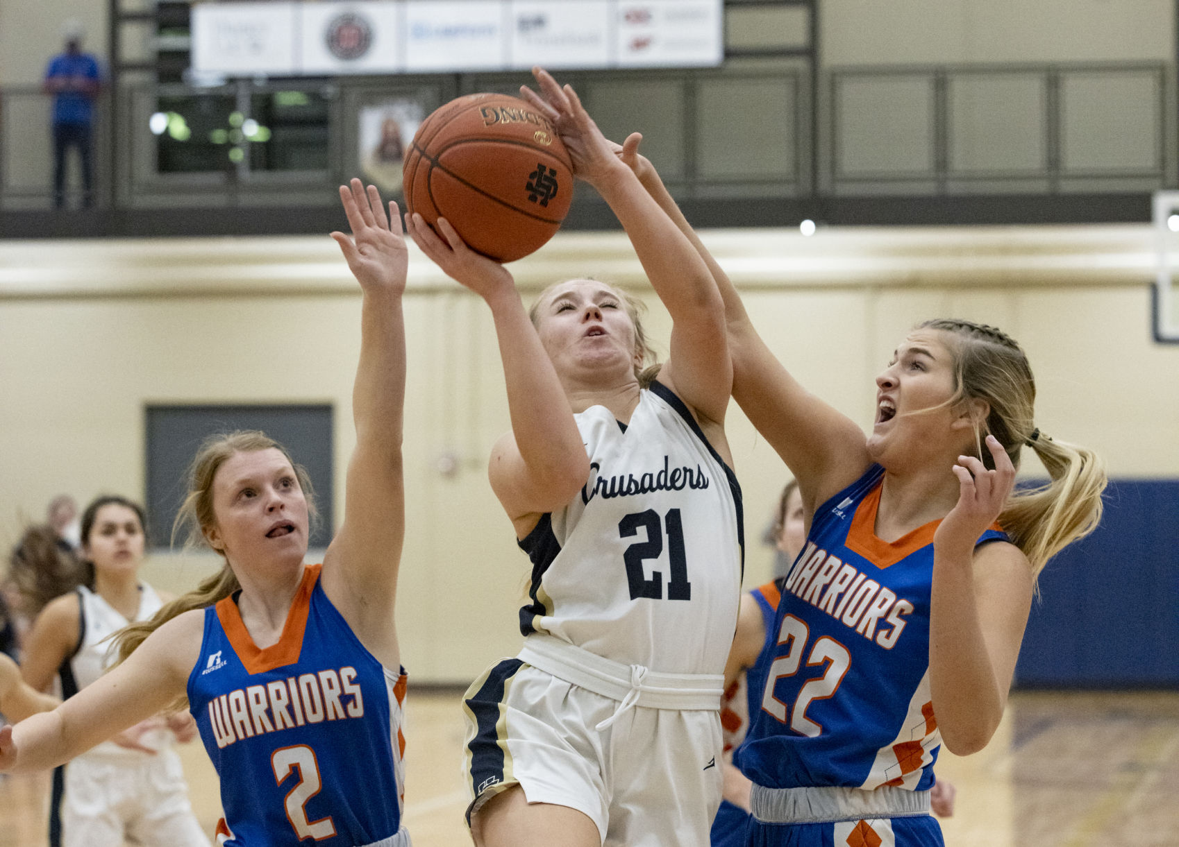 Heelan vs Sioux Center basketball